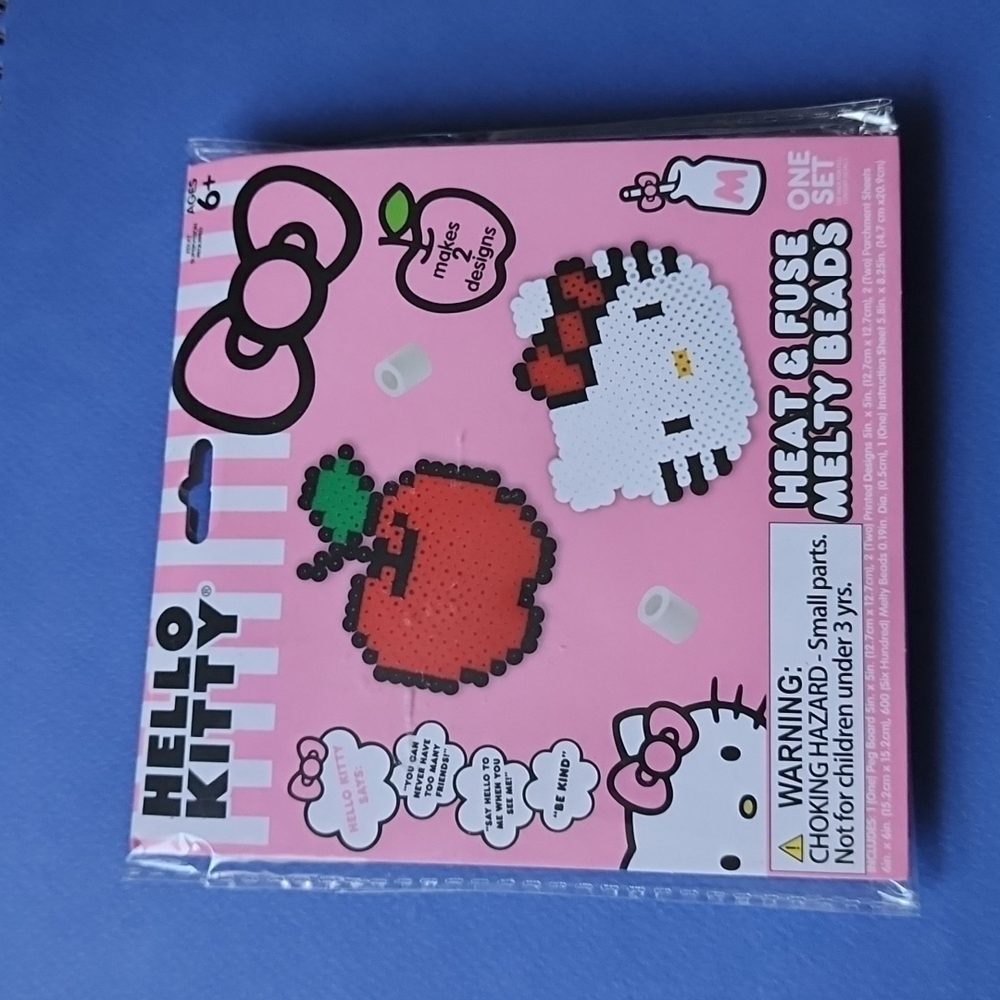 Brand New Hello Kitty Saniro Heat &Fuse Melty Beads Set